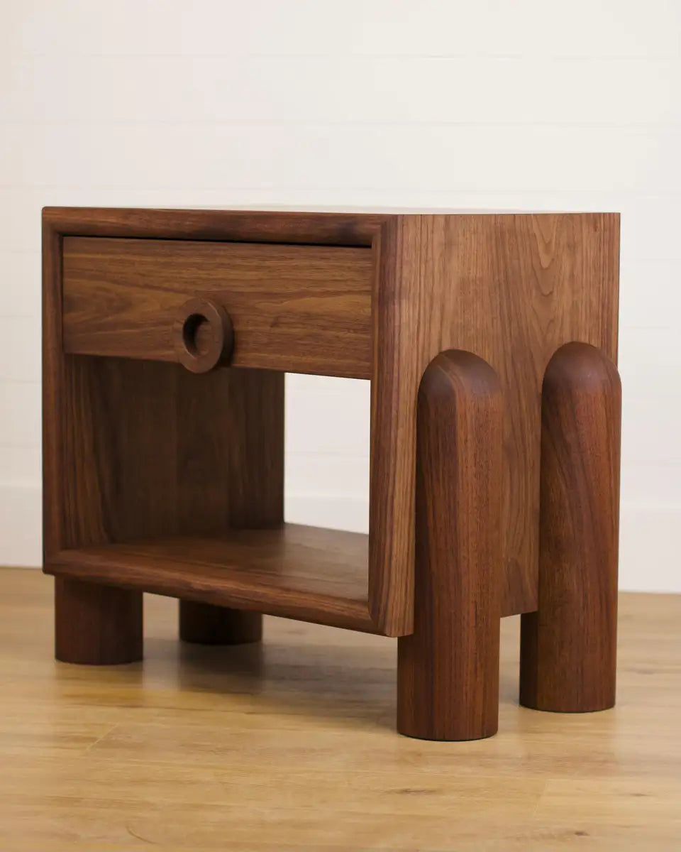 Dub Bedside Table in Solid Wood for Bedroom