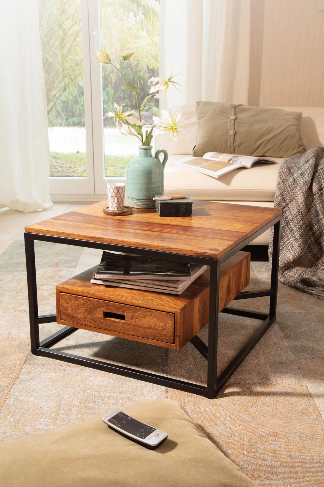 Mentasa Coffee Table