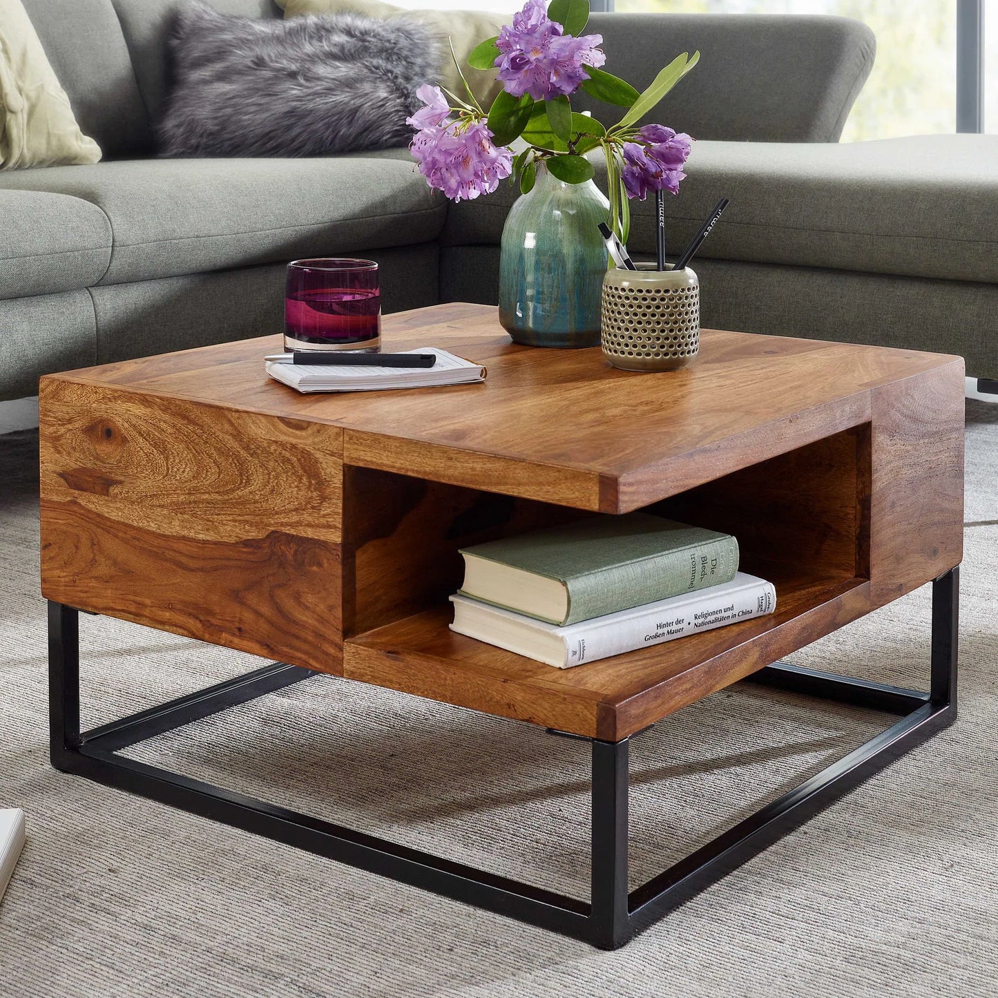 Mino Coffee Table