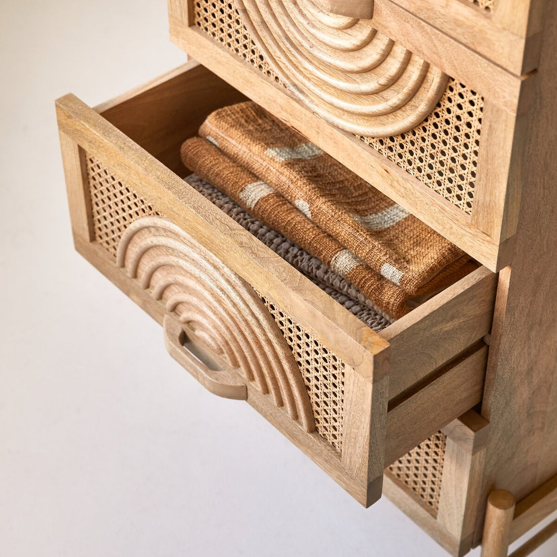 Sina Chest of Drawers in Solid Mango Wood
