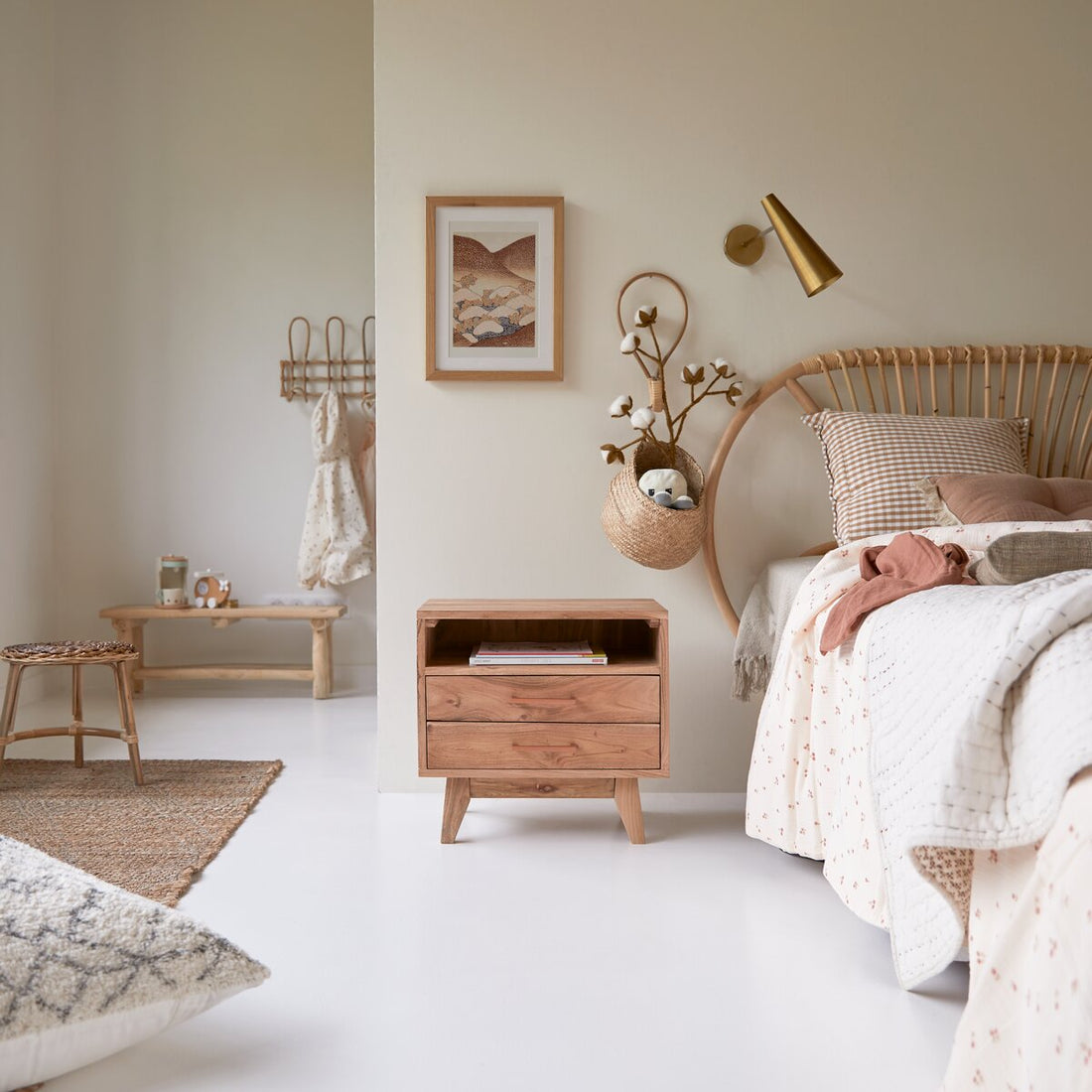 Acacia Bliss Solid Wood Bedside Table