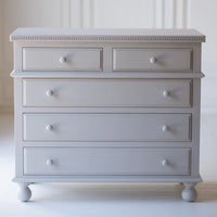 Lord Chest of Drawer in Solid Wood
