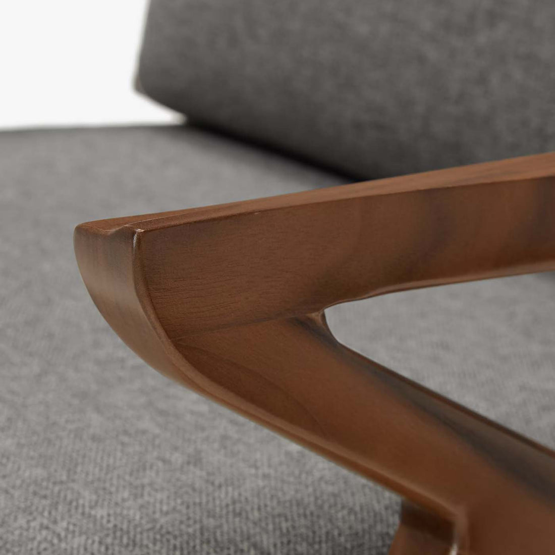 Soto Chair Concave - Chuk Chuk Villa