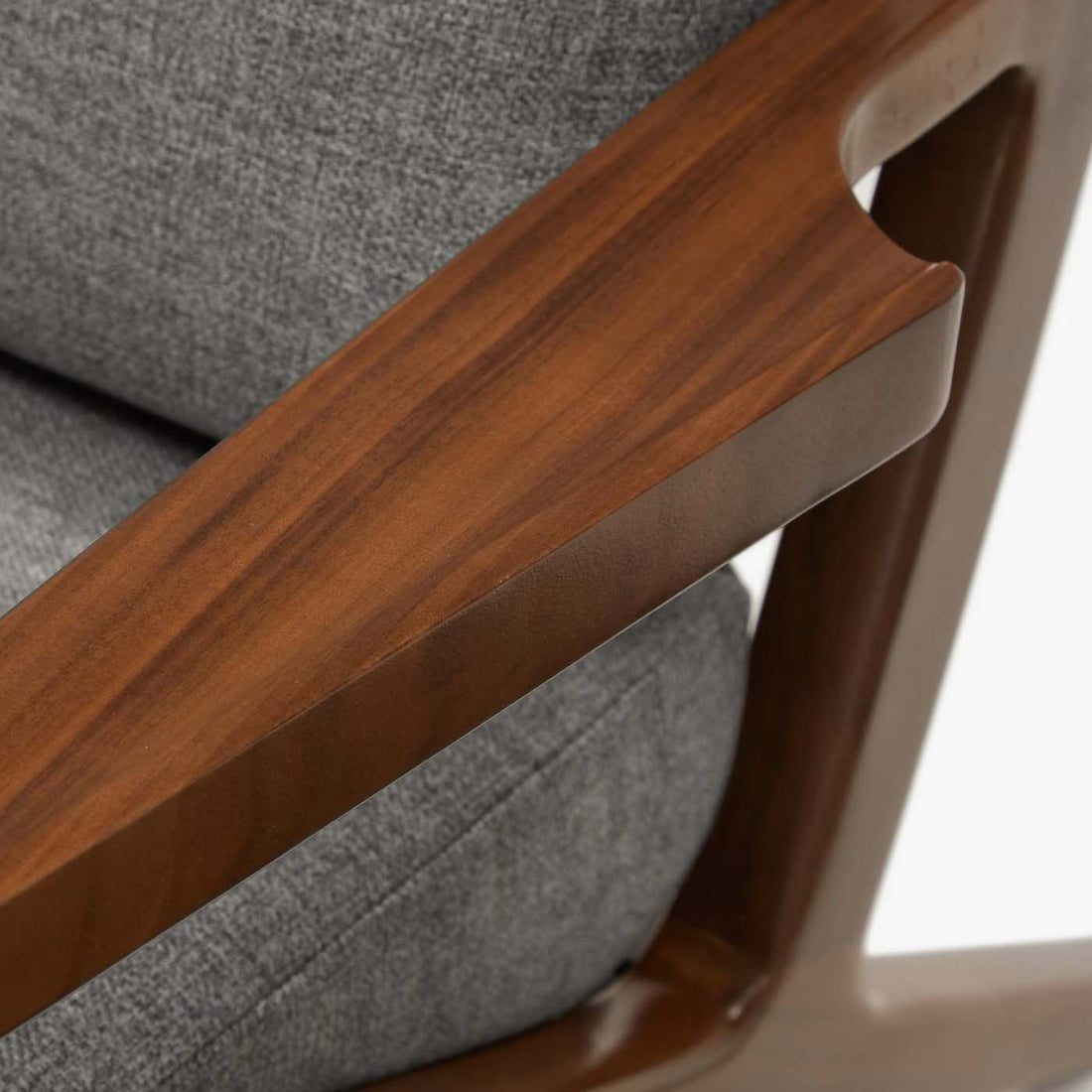 Soto Chair Concave - Chuk Chuk Villa