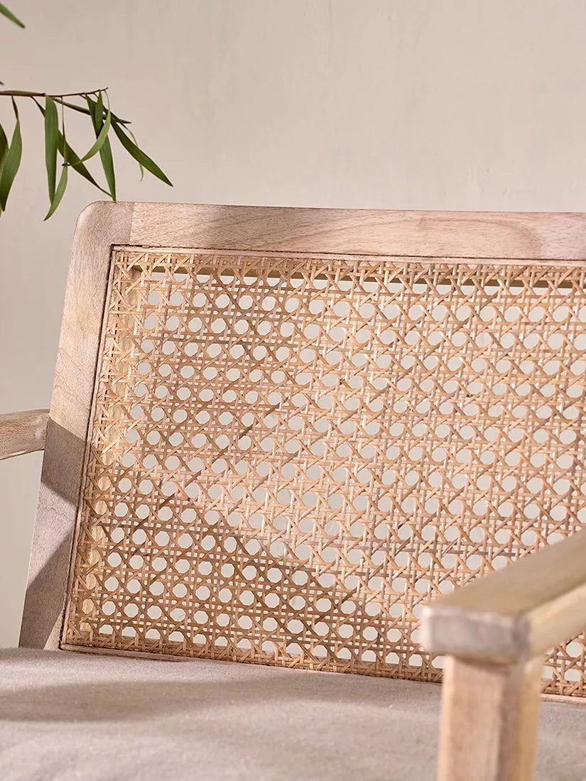 Warm Rattan Armchair in Solid Wood