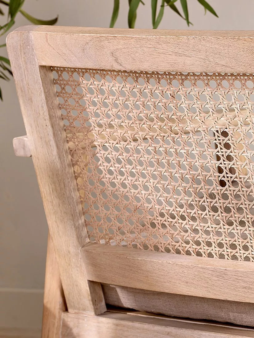 Warm Rattan Armchair in Solid Wood