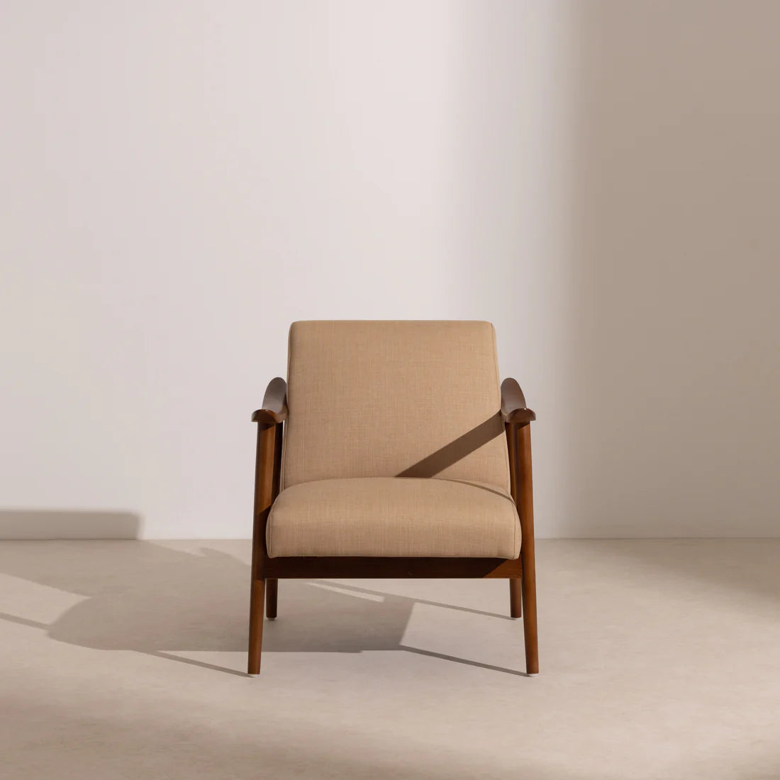 Winston Armchair | Solid Wood | Walnut Finish