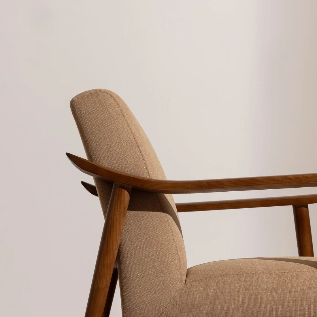 Winston Armchair | Solid Wood | Walnut Finish