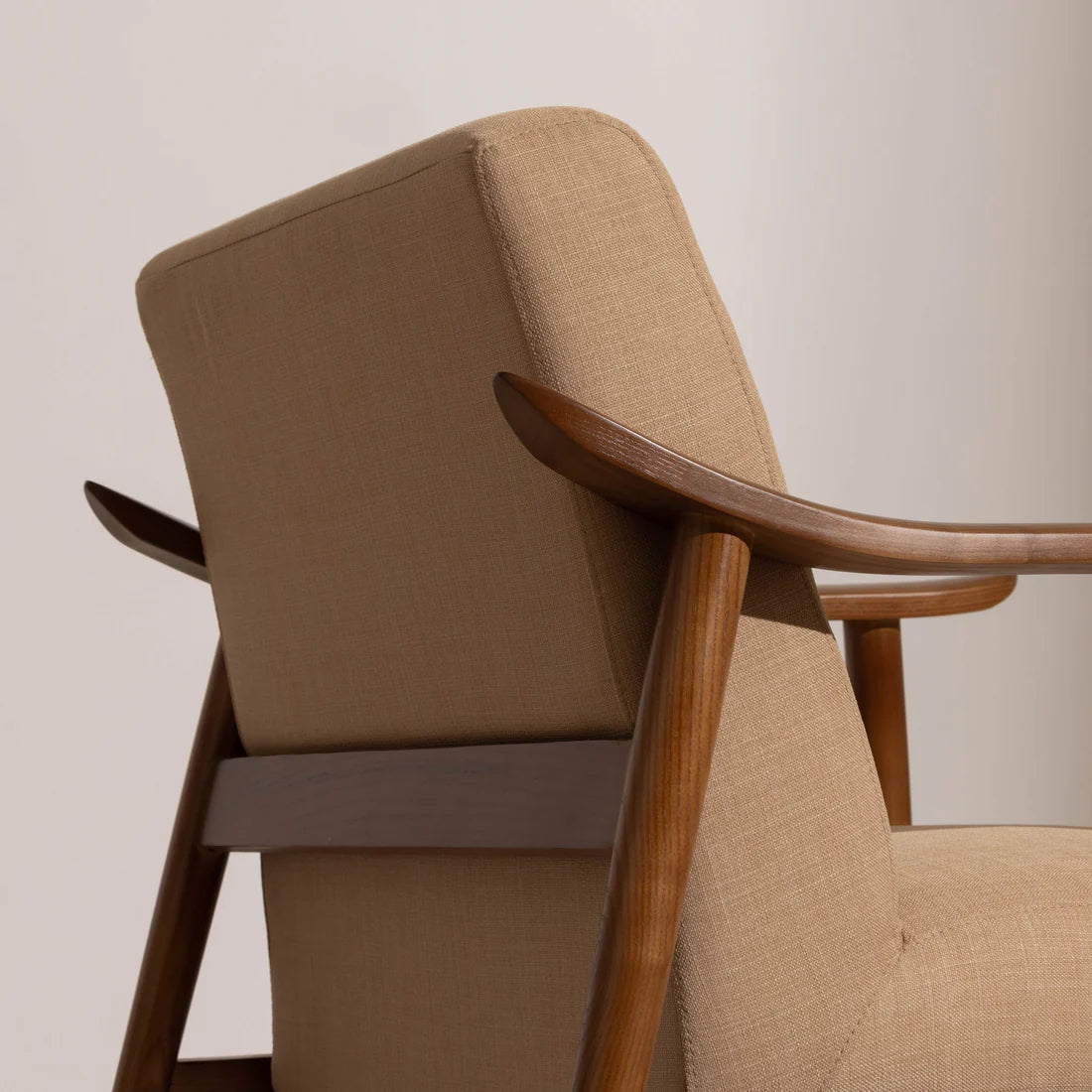 Winston Armchair | Solid Wood | Walnut Finish