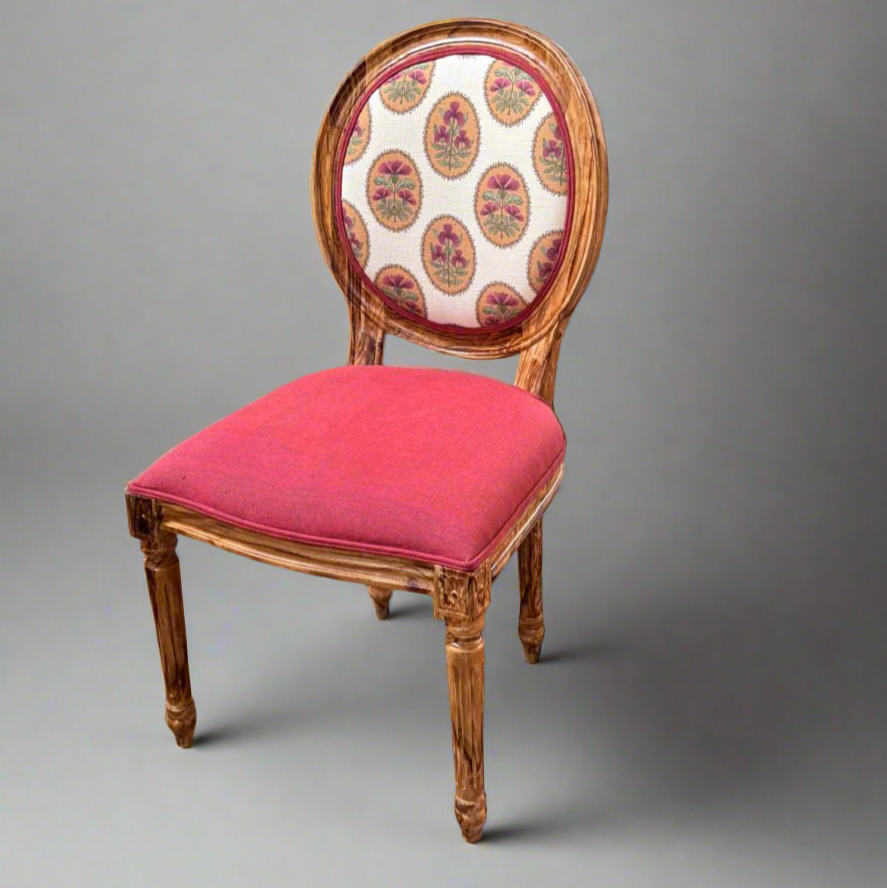 Curvv Dining Chair in Sheesham Wood in Honey Finish