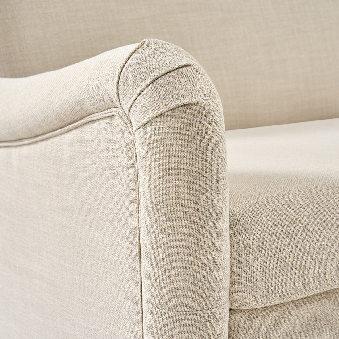 Arching 2 Seater Farmhouse Loveseat With Solid Wood Spindle Legs