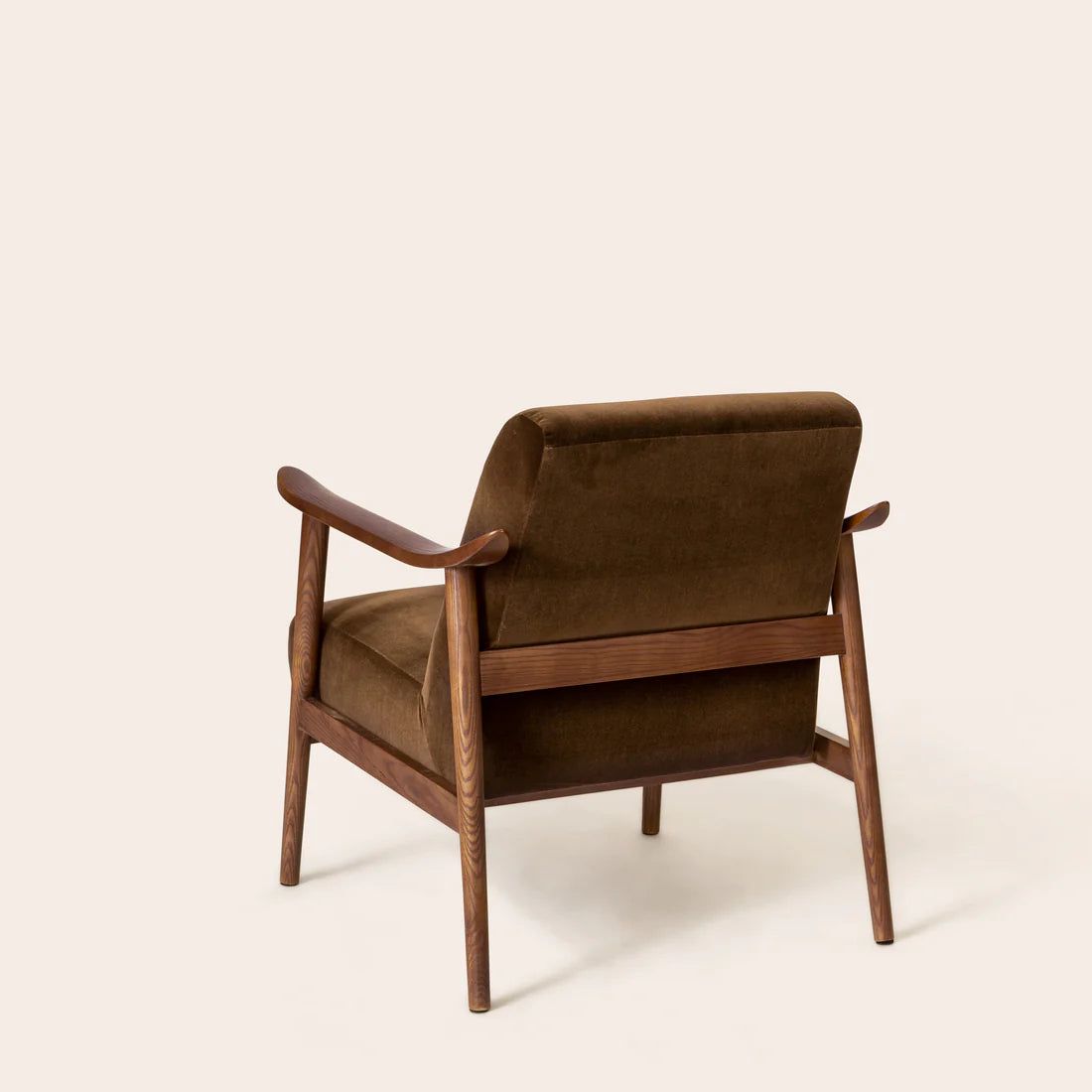 Winston Armchair | Solid Wood | Walnut Finish