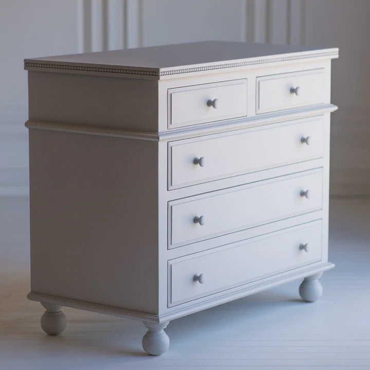 Lord Chest of Drawer in Solid Wood